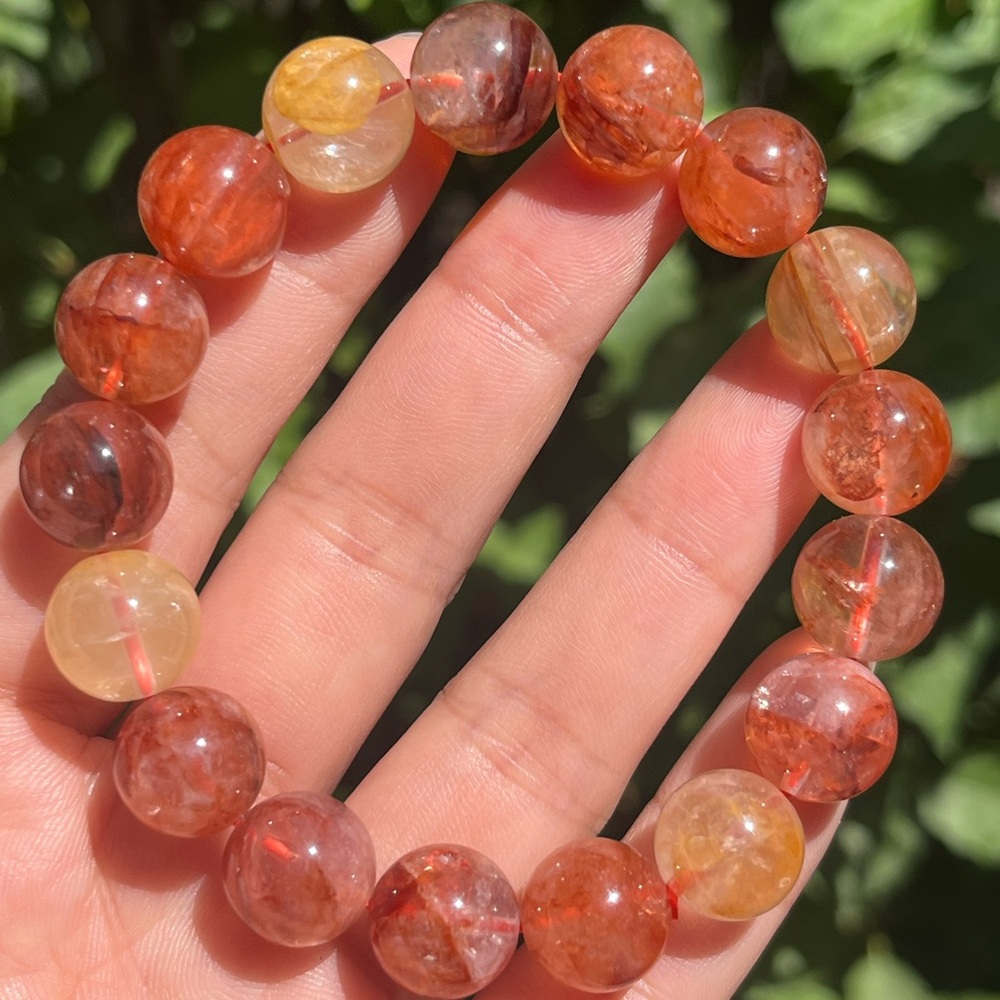 12mm stretchable‎ fire quartz golden healer bracelet